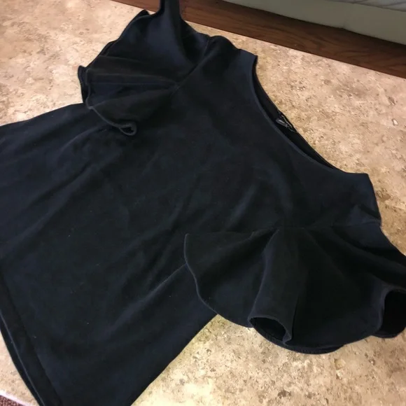 Banana Republic Black Flutter Sleeve Shirt - Picture 2 of 8